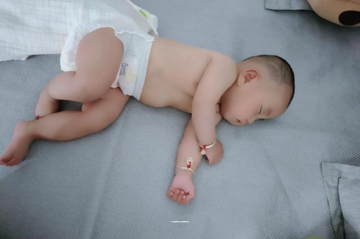 大同宝宝口水多怎么回事